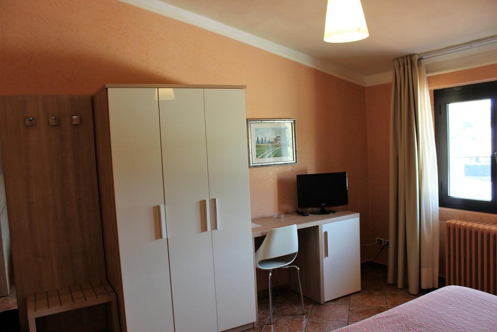 Hotel Francesco Padenghe sul Garda Exterior foto